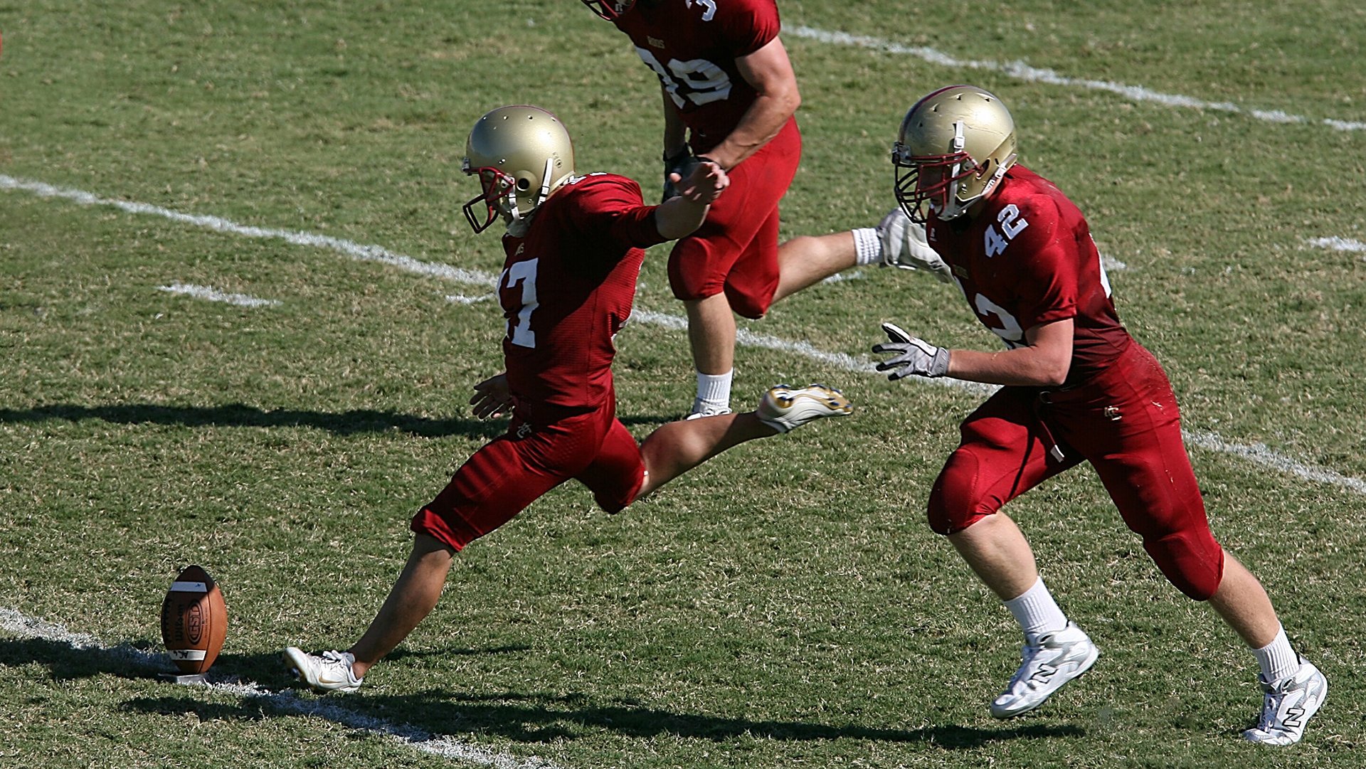 赛道与绿茵的跨界狂想，当F1争冠焦点战遇见切尔西翻盘玻利维亚